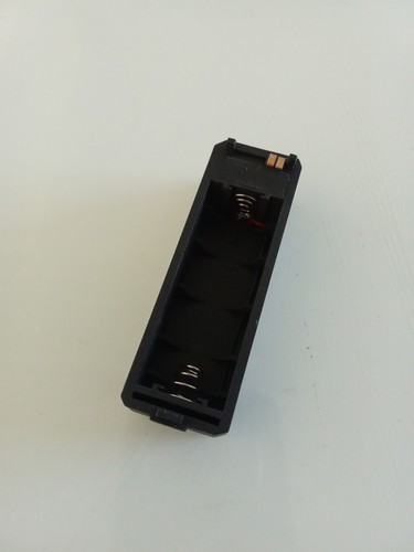 Compartiment pile pour - compartiment,