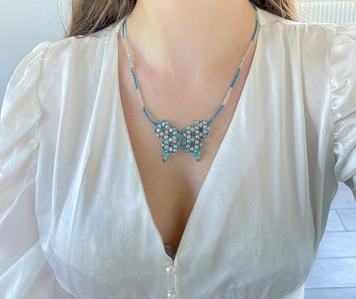 Collier papillon ancien perles - collier,