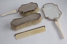 Nécessaire de toilette argent