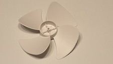 Ailette hélice ventilateur 00606325 four micro onde BOSCH  BFL550MB0