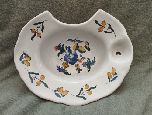 Ancien plat barbe faience - en,