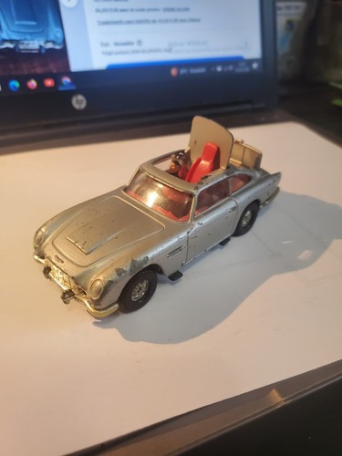 Corgi james bond 007 - corgi, 1/43