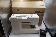 Janome Magnolia 7330 Sewing