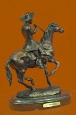Sculpture En Bronze De Cowboy