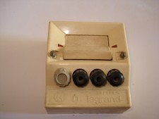 Combiné pac saillie 3P + N LEGRAND 20/380  blanc occasion TBE