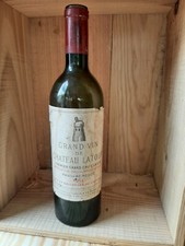1 bouteille vide château  Latour 1954