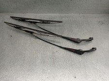 3831085C00 bras essui glace