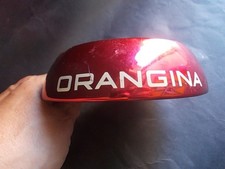 Rare cendrier ORANGINA CRISTAL gaz naturel VISYKELY métal léger rouge flashy !