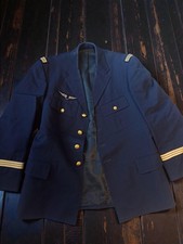 Veste militaire ancienne