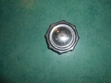 Bouchon réservoir chromé