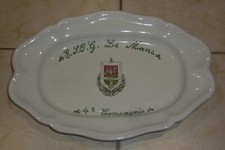 Plat en faïence atelier