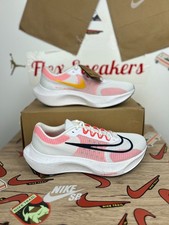 Chaussures de course Nike Zoom