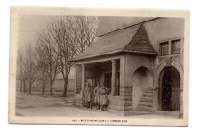 CPA - 57 - METZ-MONTIGNY - Montigny les Metz - Caserne LIZE - animé - écrite