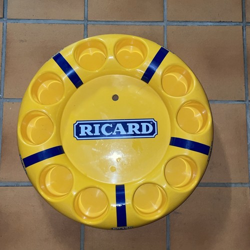 Ricard metre bouee - /,