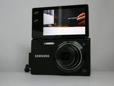 Samsung MV800 Appareil Photo Compact 16MP – Écran Rotatif 3” – Zoom Optique 5x