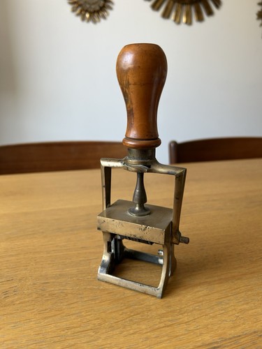 Ancien tampon encreur dateur - ancien,