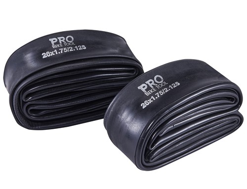 Lot pneus 700 - lot, x