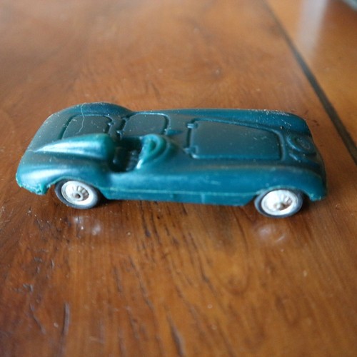 Voiture plastique lessive - voiture, en