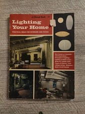 Livre Sur La Façon D'utiliser Les Lampes Et Lampadaires Design XX Ème Siècle 70'