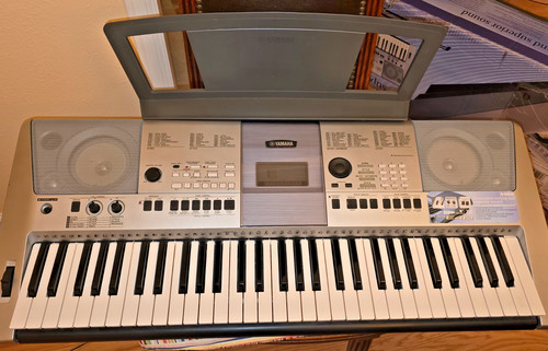 Yamaha psr 413 keyboard mint - yamaha,
