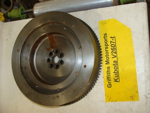 Kubota v2607 cylinder - v2607-t,