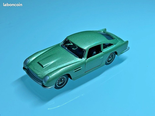 Aston martin db5 solido - db5,