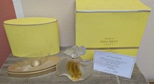 Flacon Lalique "L'air du temps" de Nina Ricci