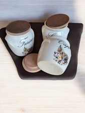 Pot en grés de rangement