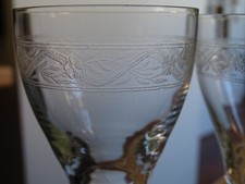 2 ANCIENS VERRES VIN ROUGE