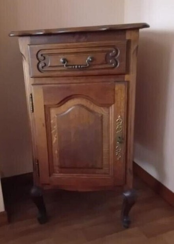 Petit buffet confiturier - petit,