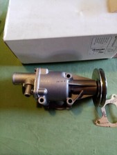 FIAT 127   Pompe à eau complète