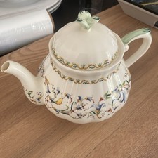 Théières en porcelaine de