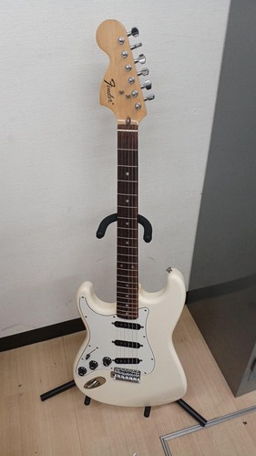 Guitare électrique gaucher