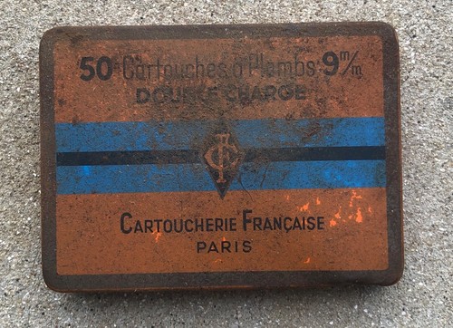 Boîte vide cartoucherie - boîte,