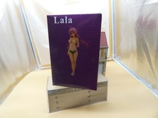 FIGURINE DE COLLECTION MANGA PIN-UP LALA MAILLOT  EN PVC Réaliste Hauteur 22cm