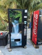 12 oz Soda machine.