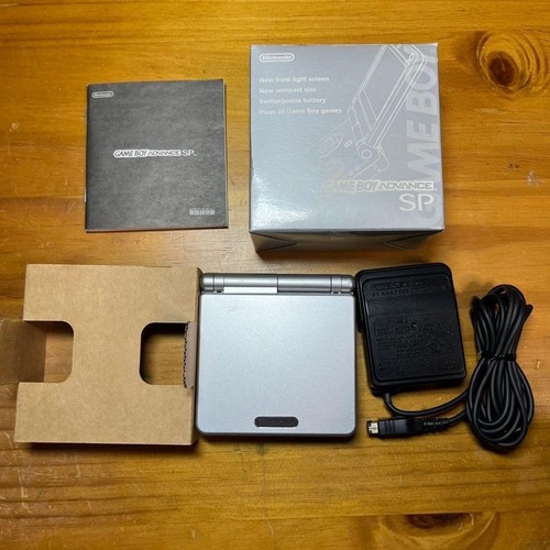 Nintendo game boy advance - boy, sp