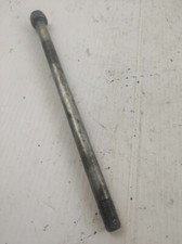 Axe de roue arrière Yamaha