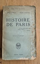 Paris : très vieux livre sur l'histoire de la capitale
