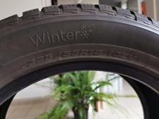 4 Pneus neige 225X55R18 102V