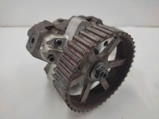 8200108225 POMPE À INJECTION