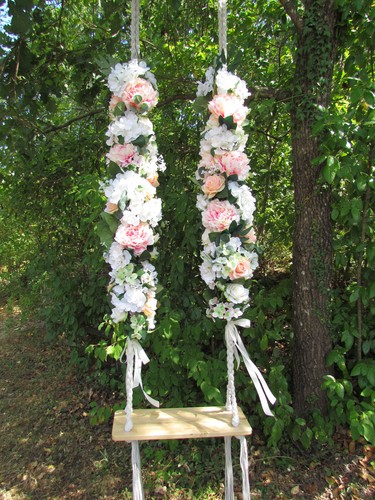 Balançoire fleurs fait - à,