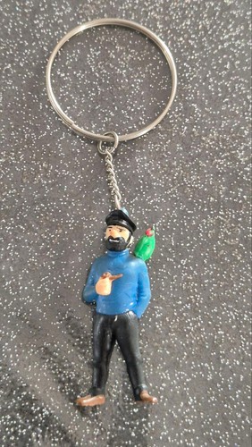 Porte clés figurine capitaine - porte,