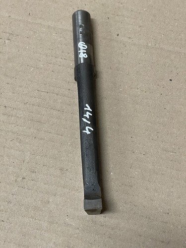 Outil mortaiser largeur - à,