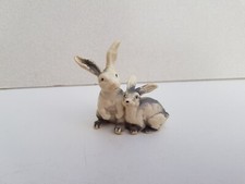 Figurine Lièvre / lièvres / lapin / lapins- SCHLEICH 13106 Blanc et gris RARE ++