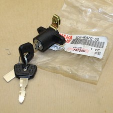 SERRURE DE SELLE + CLES 850