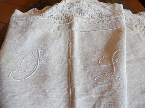 Ancien drap - , en
