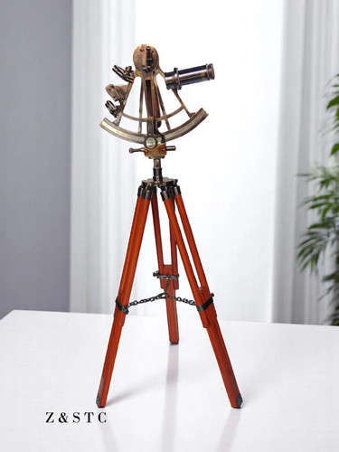 Ancien sextant astrolabe