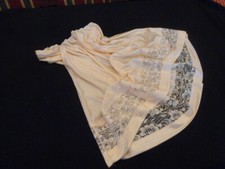 joli jupon  vintage  jolie dentelle taille 50/52/54 taille élastique  ref A21L