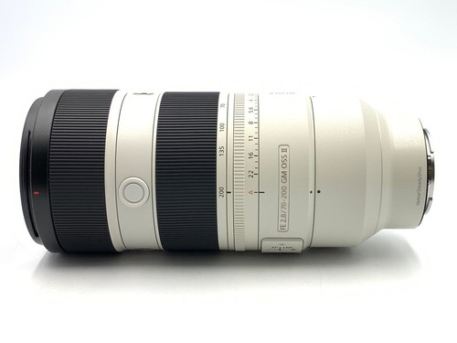 Sony 200mm 8 - 70-200mm, f2.8
